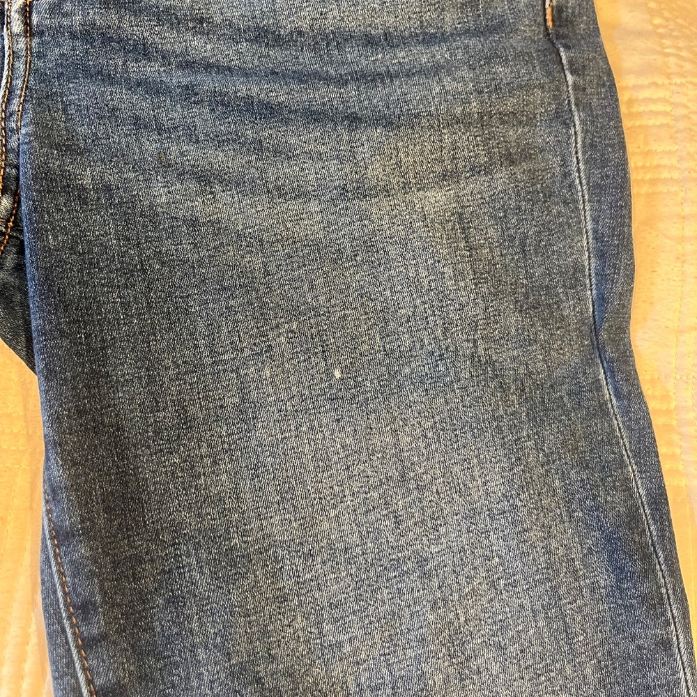 Ann Taylor Slim Boot (8 regular) - Picture 3 of 10